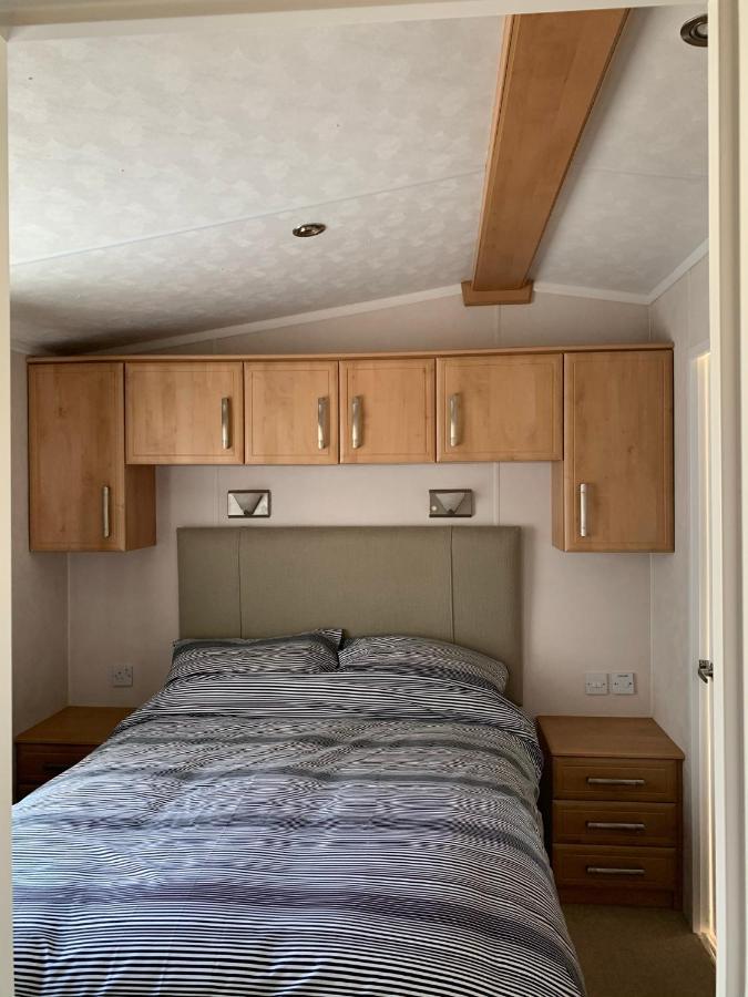 Immaculate 2-Bed Lodge In Monreith 뉴튼스튜어트 외부 사진